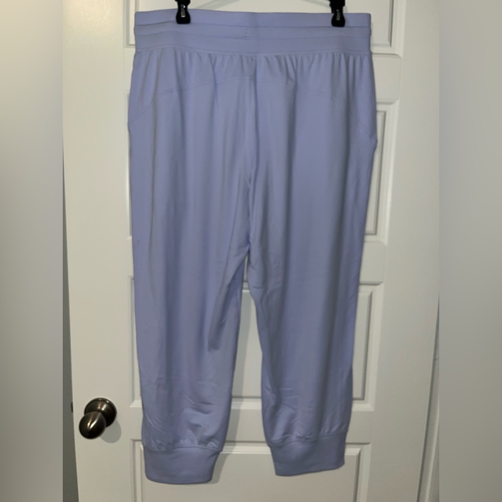 lululemon Ready to Rulu Cropped Jogger - Picture 2 of 2